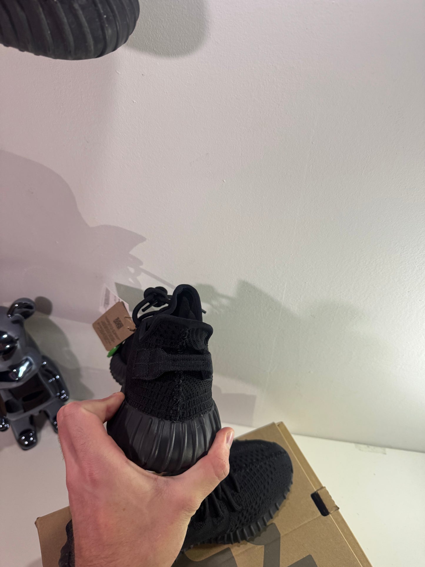 Yeezy 350 Onyx