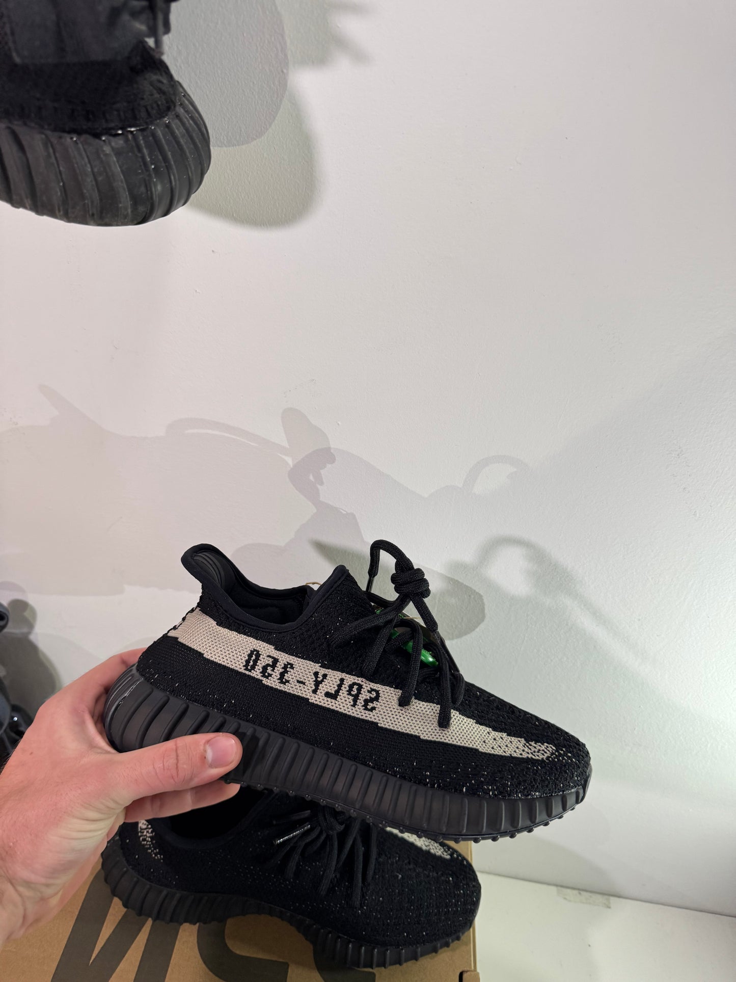 Yeezy 350 Oreo