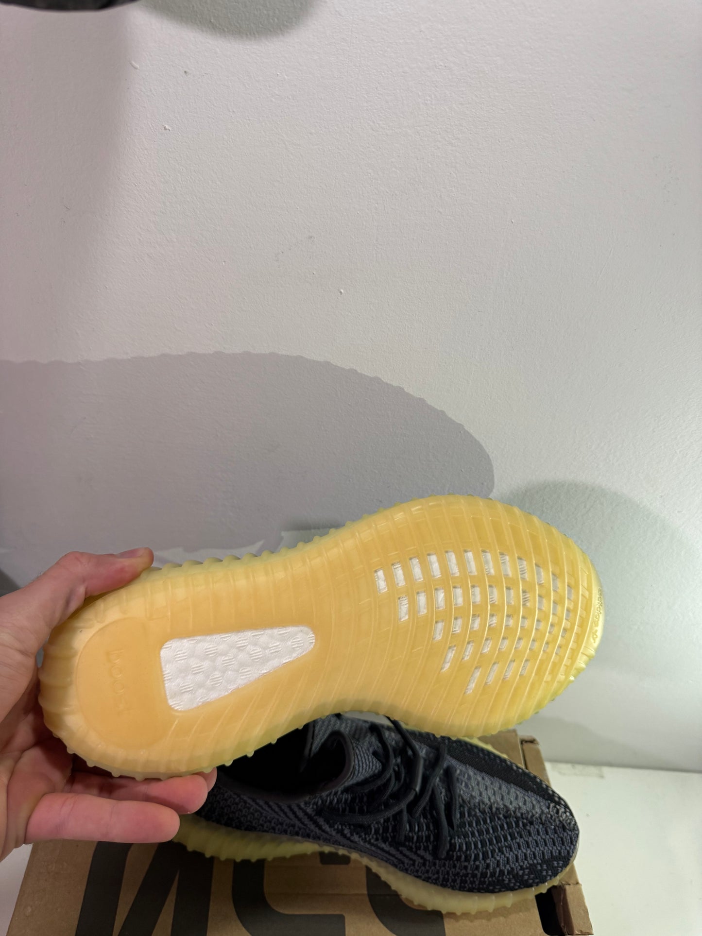 Yeezy 350 V2 Asriel