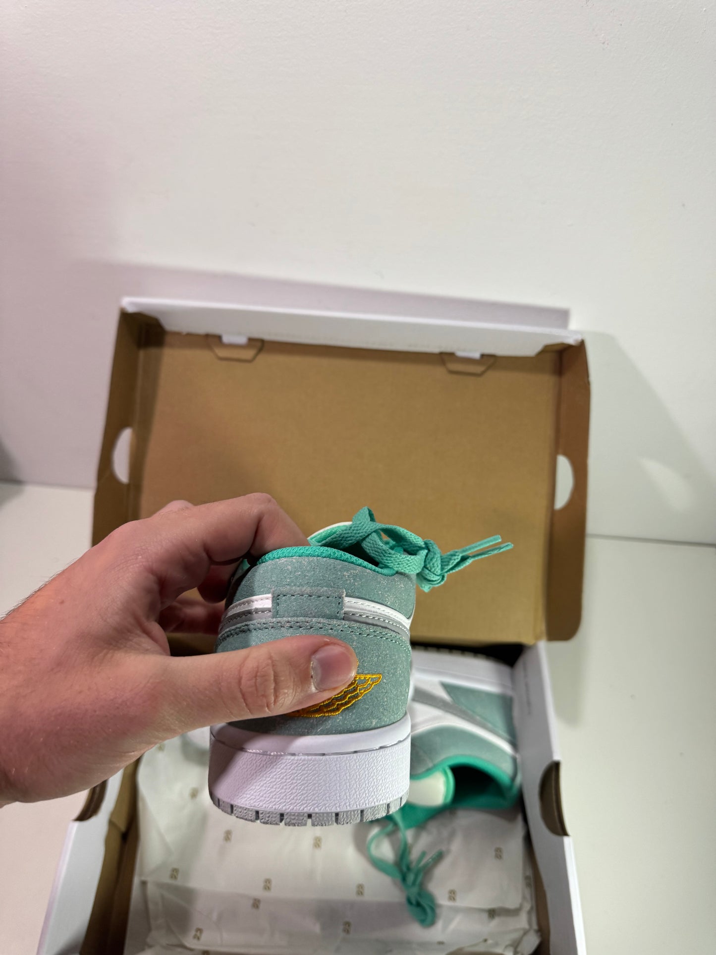 Air Jordan 1 Low "New Emerald"