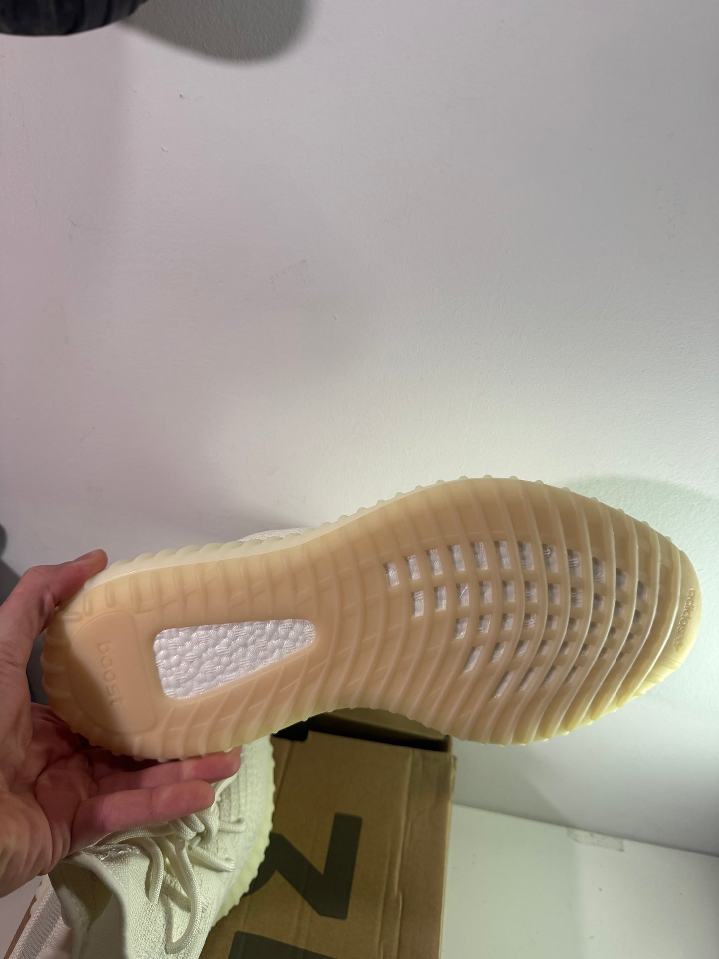 Yeezy Boost 350 Bone