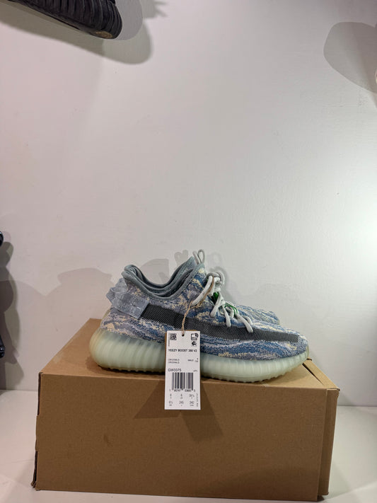 Yeezy 350 V2  Frost Blue (Mx Oat)