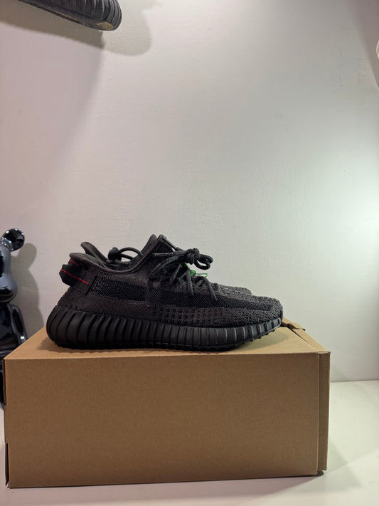 yeezy 350 black Reflective
