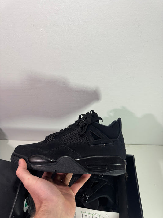 Air Jordan 4 "Black Cat"