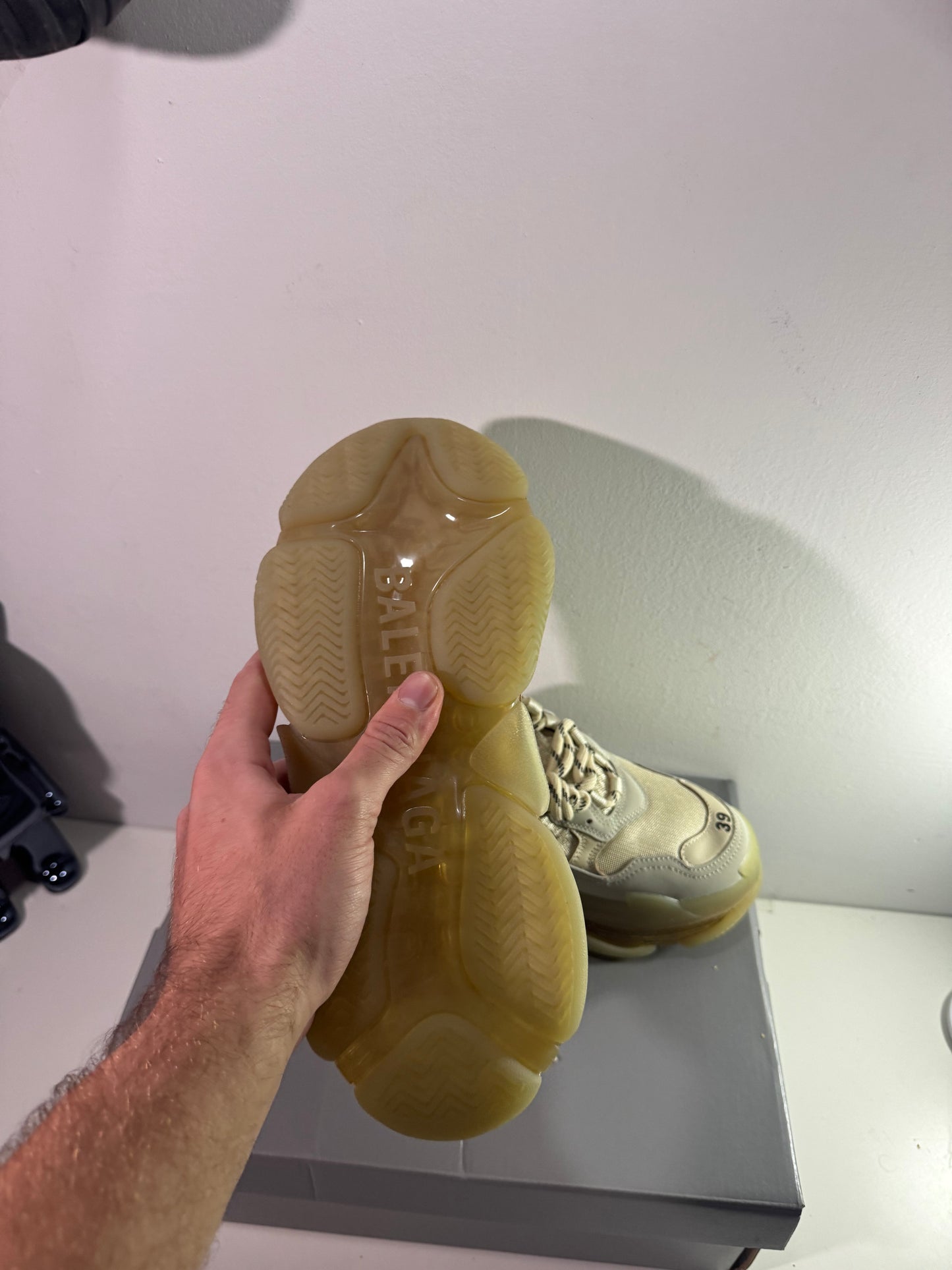 Balnciaga Triple S   White