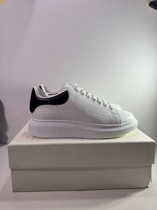 Mc Queen White /Black